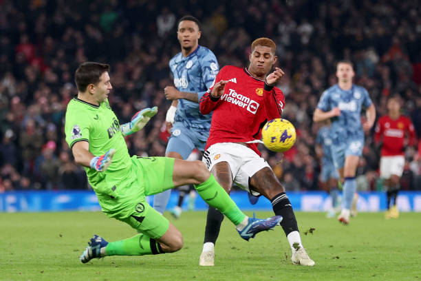 西效力时的 西效力时的