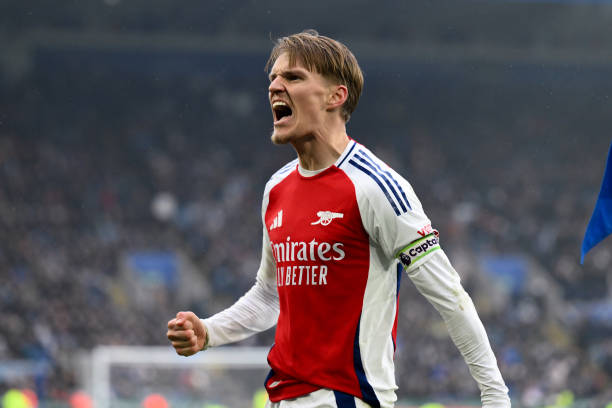 国内联赛中 国内联赛中